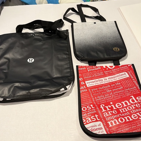 Lululemon Reusable Shopping bags (NWOT) - Picture 2 of 2
